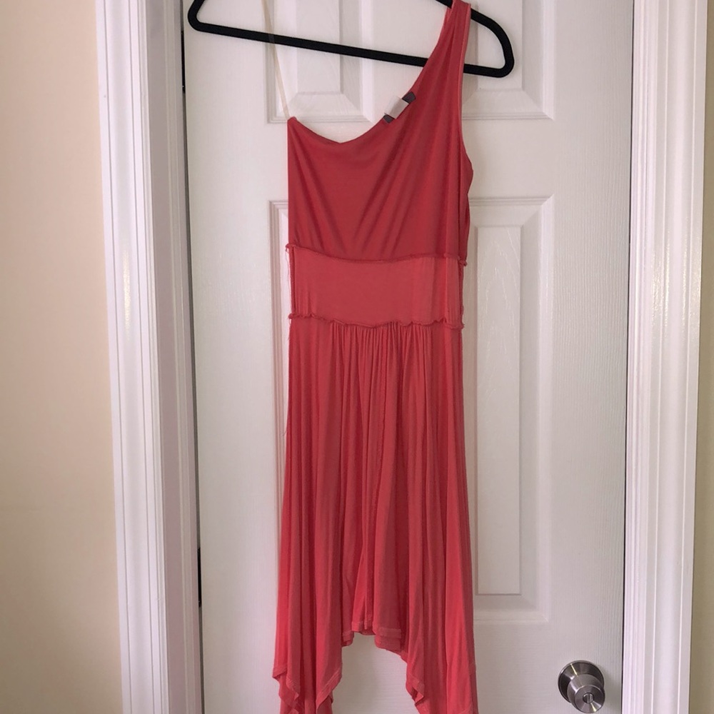 One shoulder shark tooth hem sundress